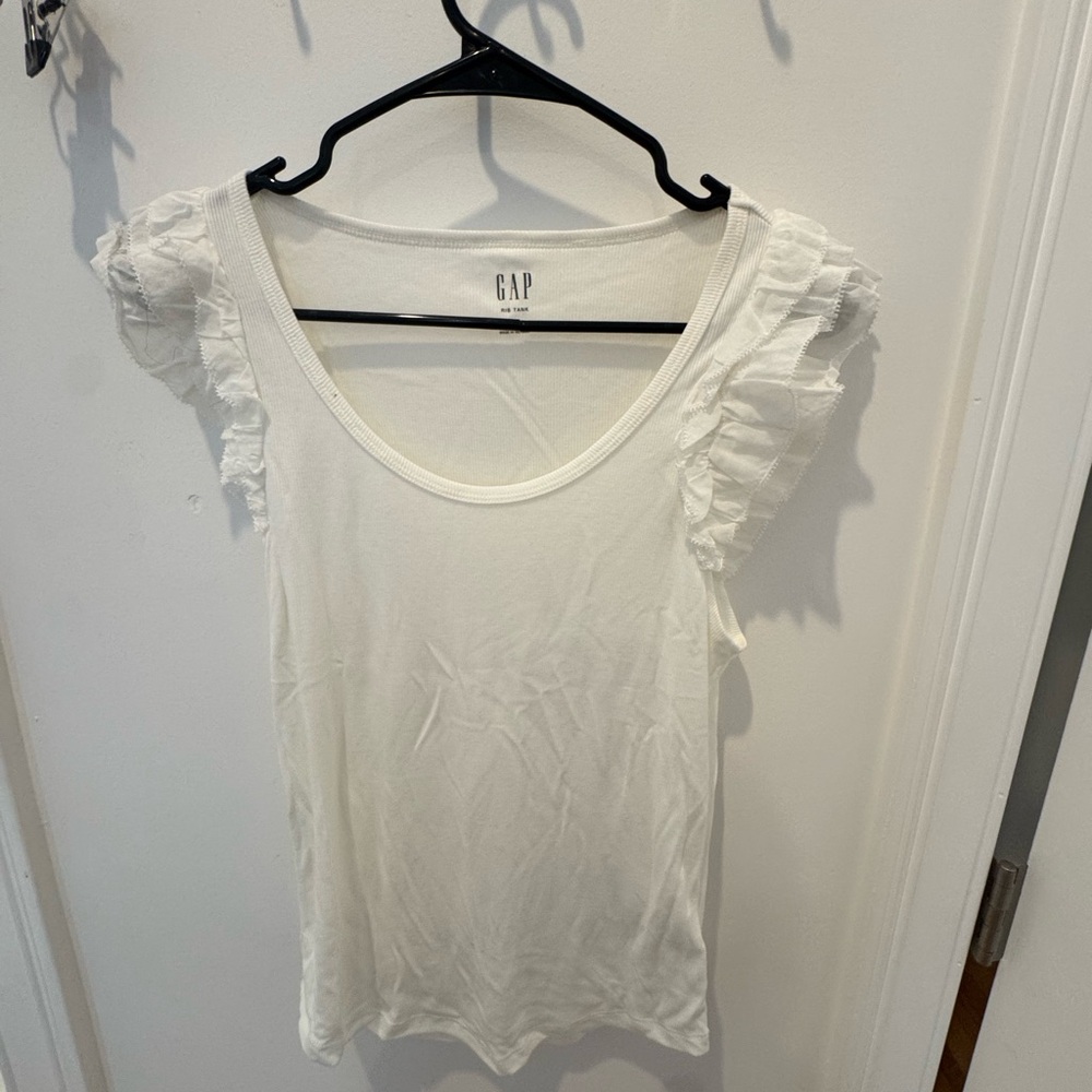 GAP Women's Cream Ruffle Sleeve Blouse